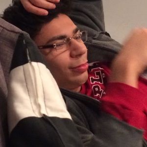 Meet your Posher, Alex