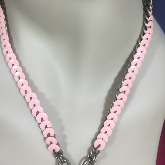 Neckace - Picture 3 of 4