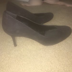 Black short heels