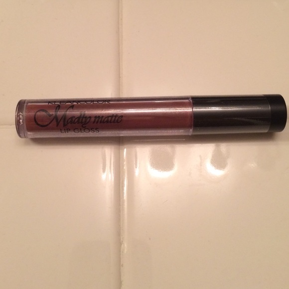 Kleancolor madly matte lip gloss canyon 1624