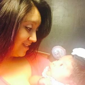 Meet your Posher, Laura