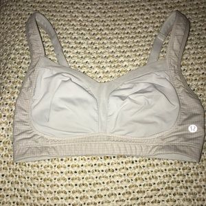 Lululemon Athletics 34DD Ta Ta Tamer Sports Bra