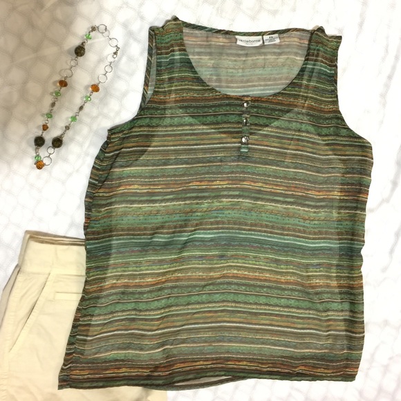 Liz Claiborne petite sleeveless top
