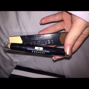 Sephora brand contour and highlight stick duo