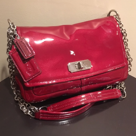 ❤️️NWT COACH beautiful deep red patent leather!