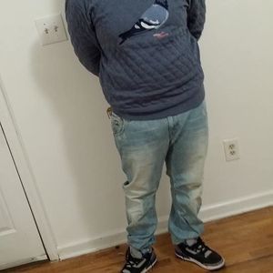 Meet your Posher, Ali-yan