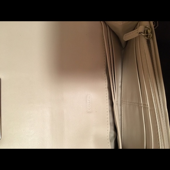 Coach wallet - Picture 4 of 4