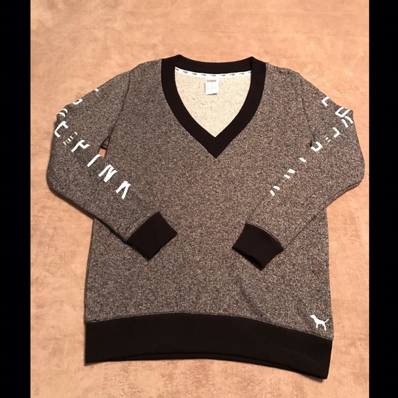 VS PINK sweater