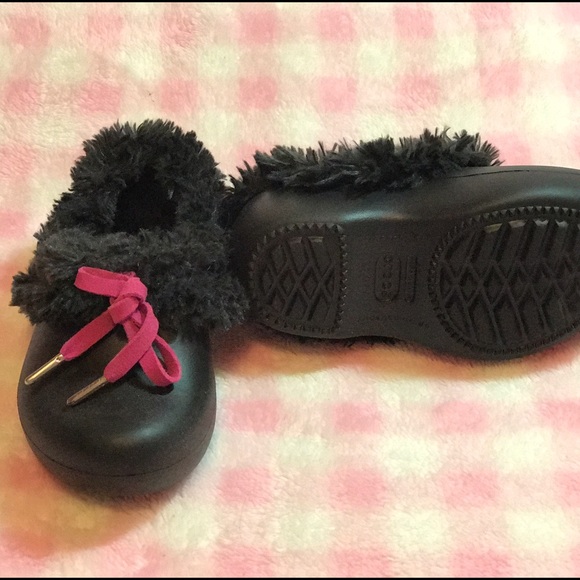 CROCS girls black slip on
