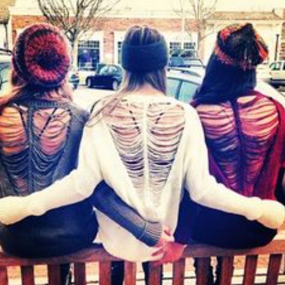 Kiwi Tucker Burgundy Spider back Sweater LF sz M