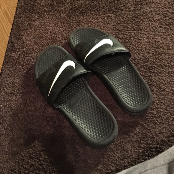 Nike slides