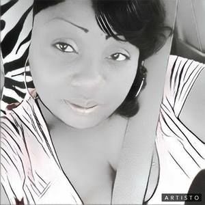 Meet your Posher, Juliette