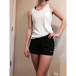 ✨ Nike black running shorts ✨