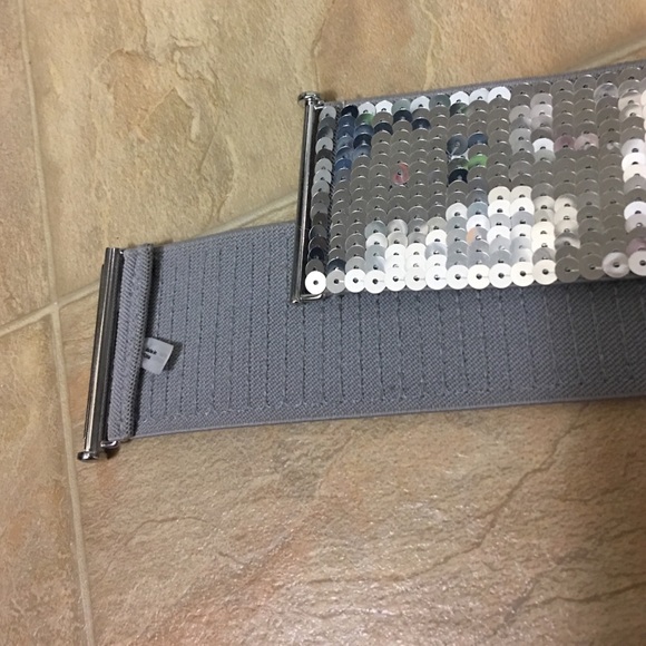 Sequined Elastic Belt / Silver - Picture 2 of 4