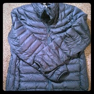 Light weight down filled coat