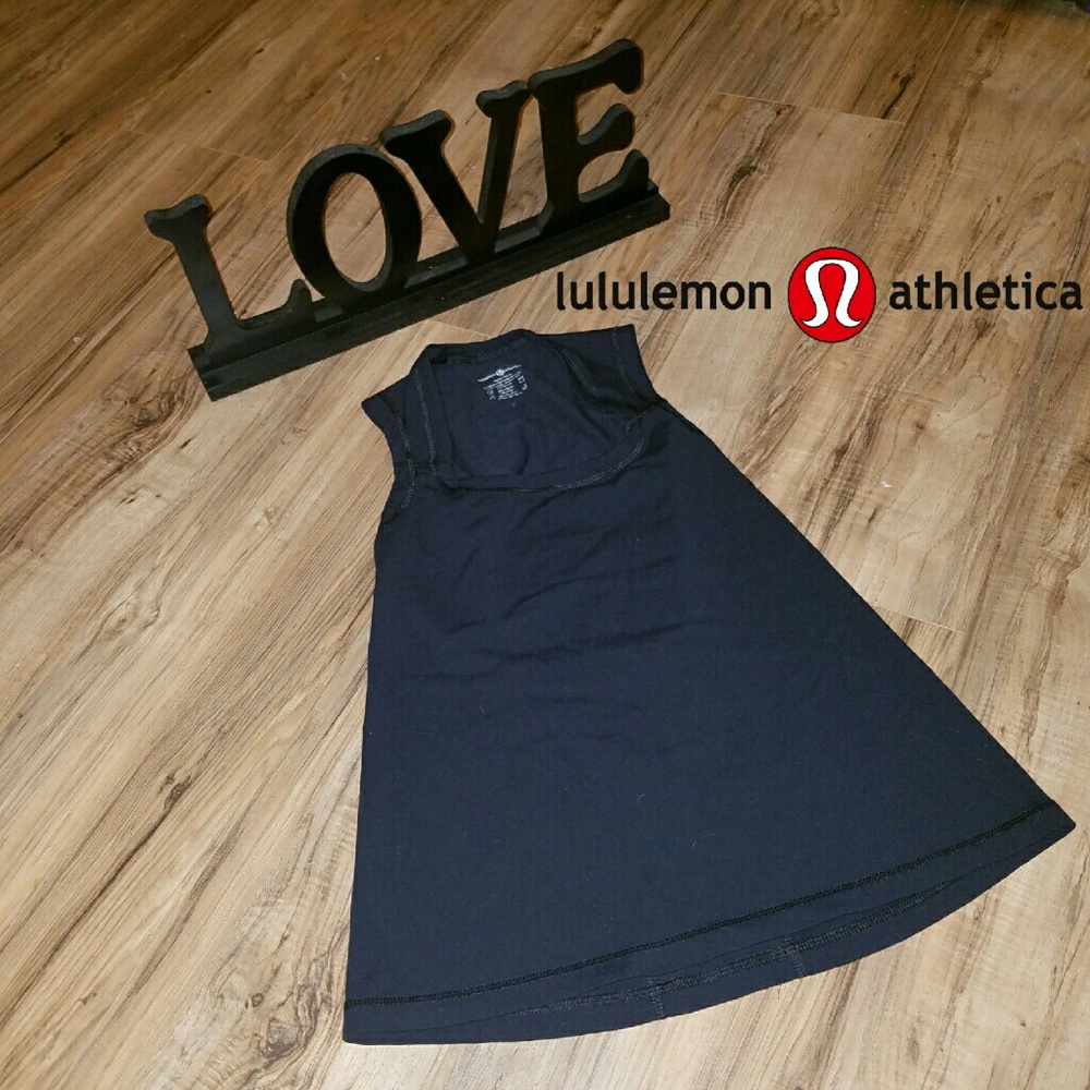 SALE Lululemon black athletic top