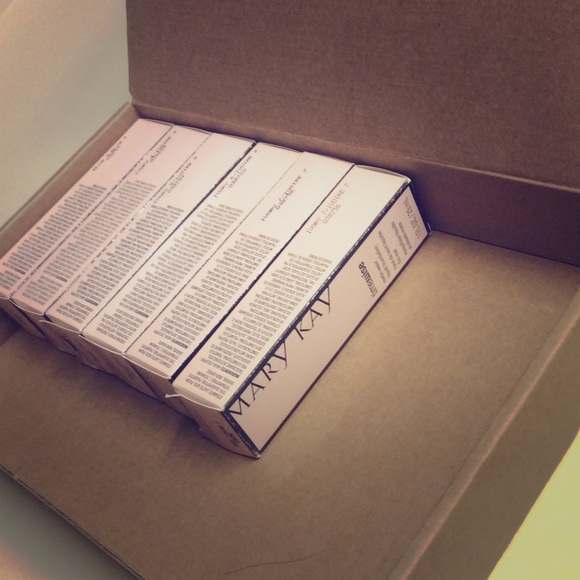 Mary Kay Foundation Bundle