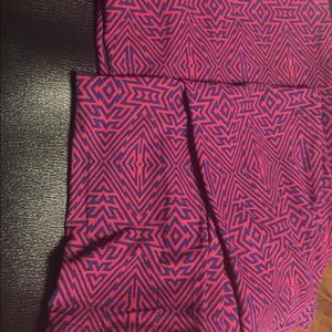 BRAND NEW Lularoe TC Leggings