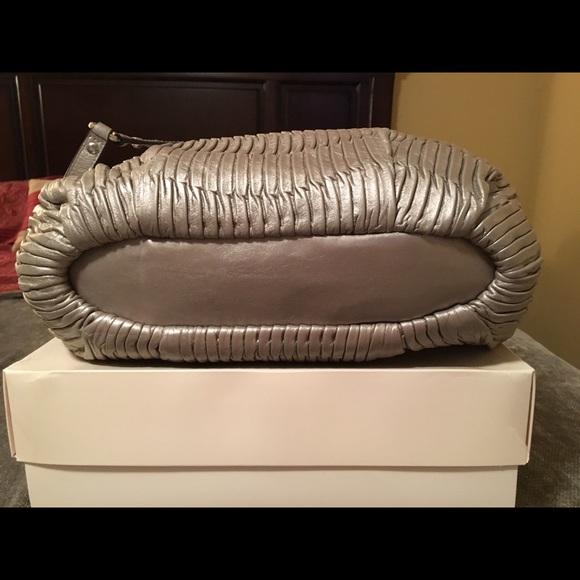 Coach Handbag - Picture 2 of 4