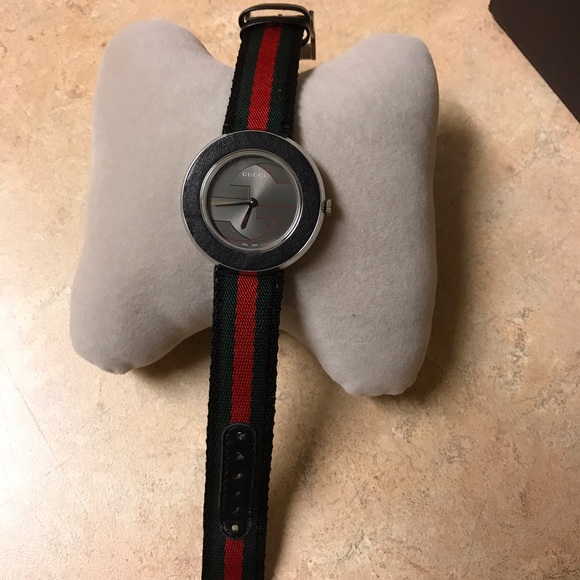 GUCCI Authentic Women's Watch