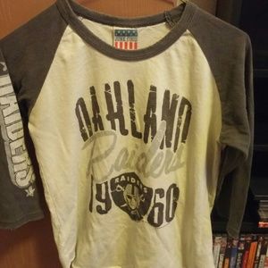 Oakland raiders shirt