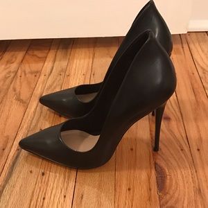 Aldo Cassedy Black Pumps - Size 5 - Brand new