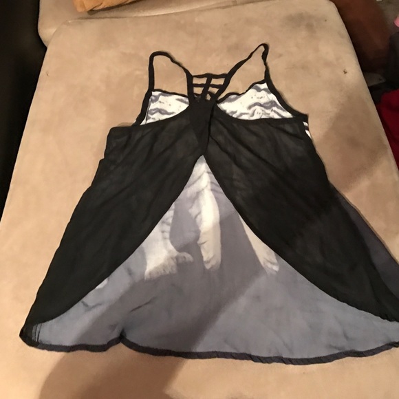 Blouse - Picture 2 of 2