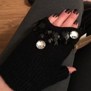 Dressy Fingerless Mittens