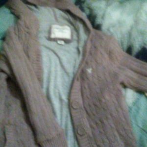 American eagle 3/4 sleeve button hooded sweater