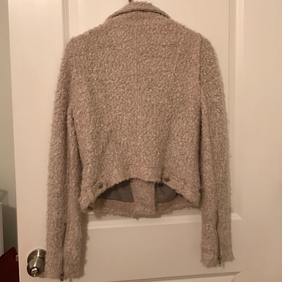 Fleece Material Structured Jacket - image 4