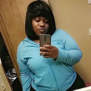 Meet your Posher, Asha