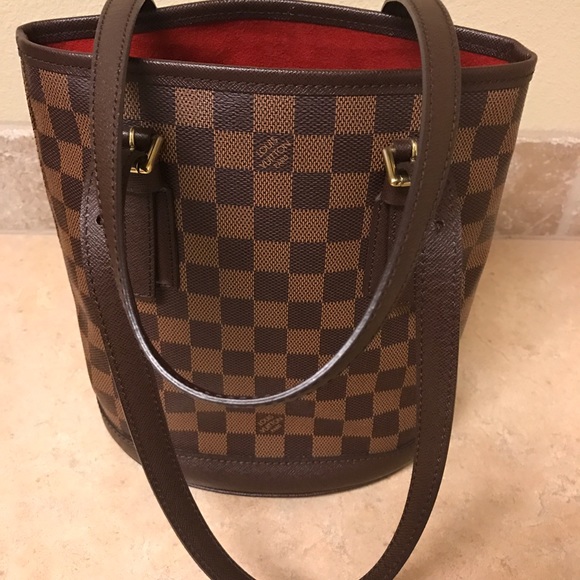 🔒SOLD🔒 LOUIS VUITTON Bucket Damier