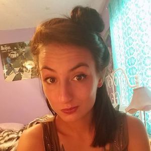 Meet your Posher, Annie