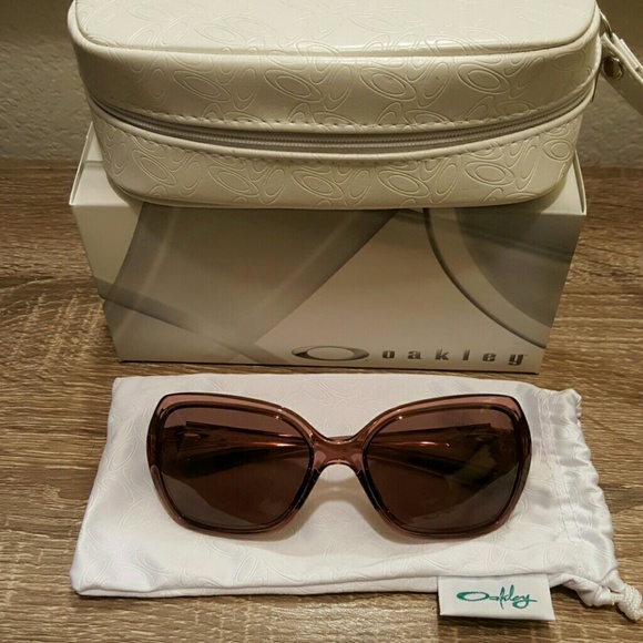 Womens Oakley overtime polarized sunglasses