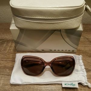 Womens Oakley overtime polarized sunglasses