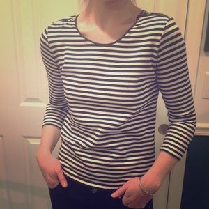 Massimo Dutti black & white stripe 3/4 sleeve top