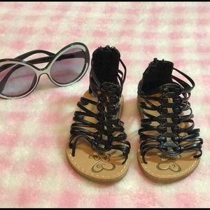 CHEROKEE black gladiator sandals