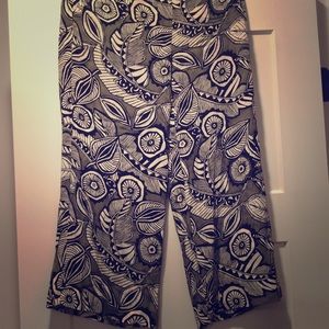 Wide leg pattern pants