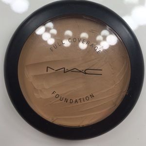 MAC full coverage foundation