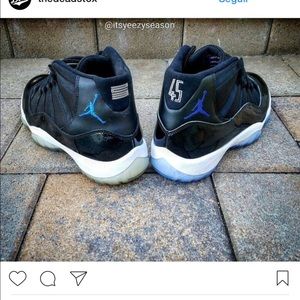 Meet your Posher, Santos