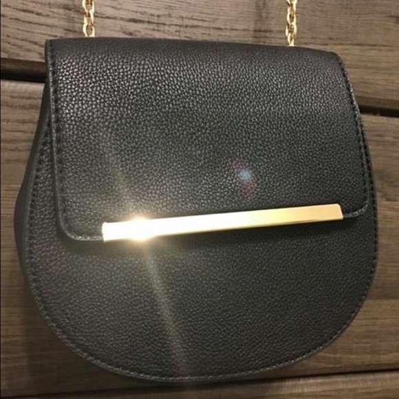 Forever 21 cross body bag