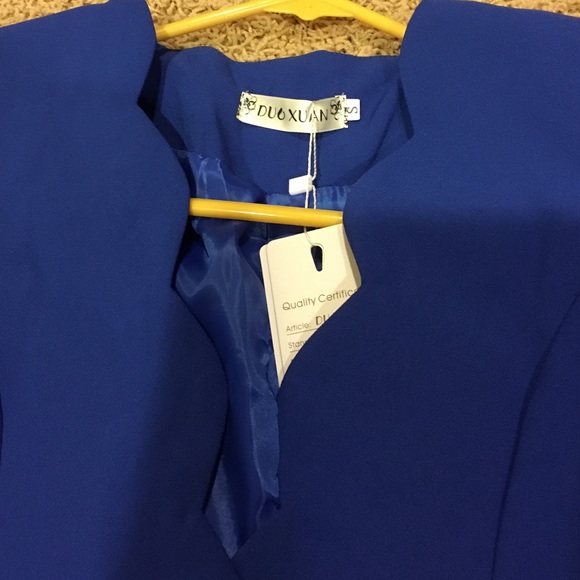 Blue blazer - Picture 2 of 4