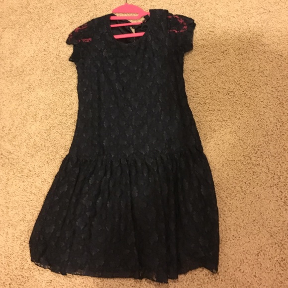 Forever 21 lace dress