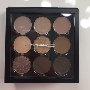 MAC shadow palette
