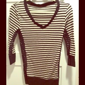 3 quarter length striped shirt