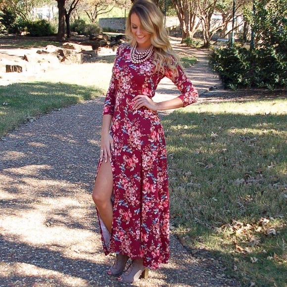 lovelea Dresses & Skirts - Floral Double Slit Maxi Dress in Maroon