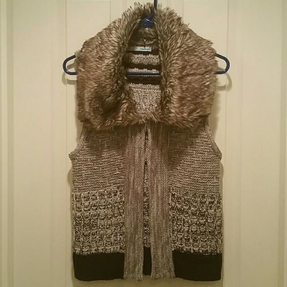Maurices Other - 1 vest wore 2 ways