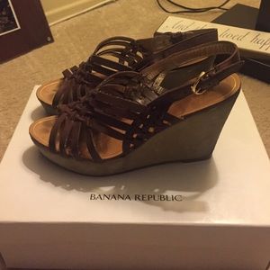 Banana Republic sling back wedges