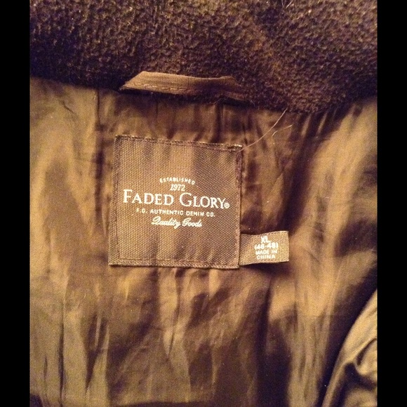 Vest - Picture 2 of 2