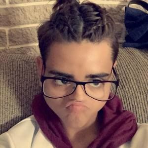 Meet your Posher, Bradley